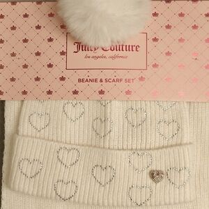 Juicy Couture Beanie & Scarf Set